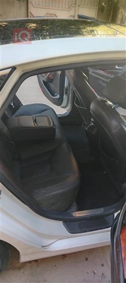 هیوندای ازێرا